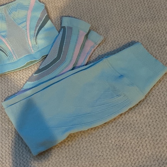 NEW🌺free people high rise 7/8 essence legging - Picture 16 of 16